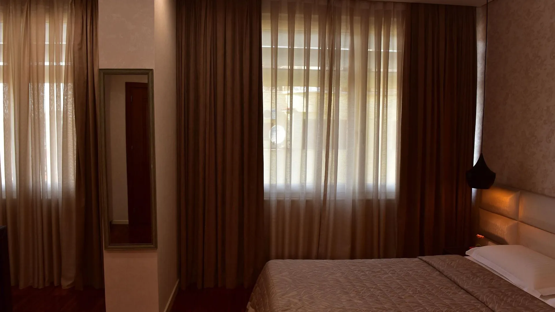 ****  La Boheme Hotel Tiran Arnavutluk