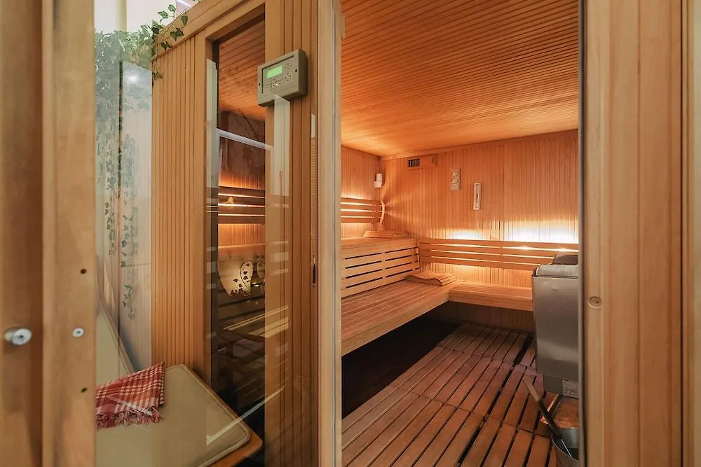 La Boheme Hotel Τίρανα