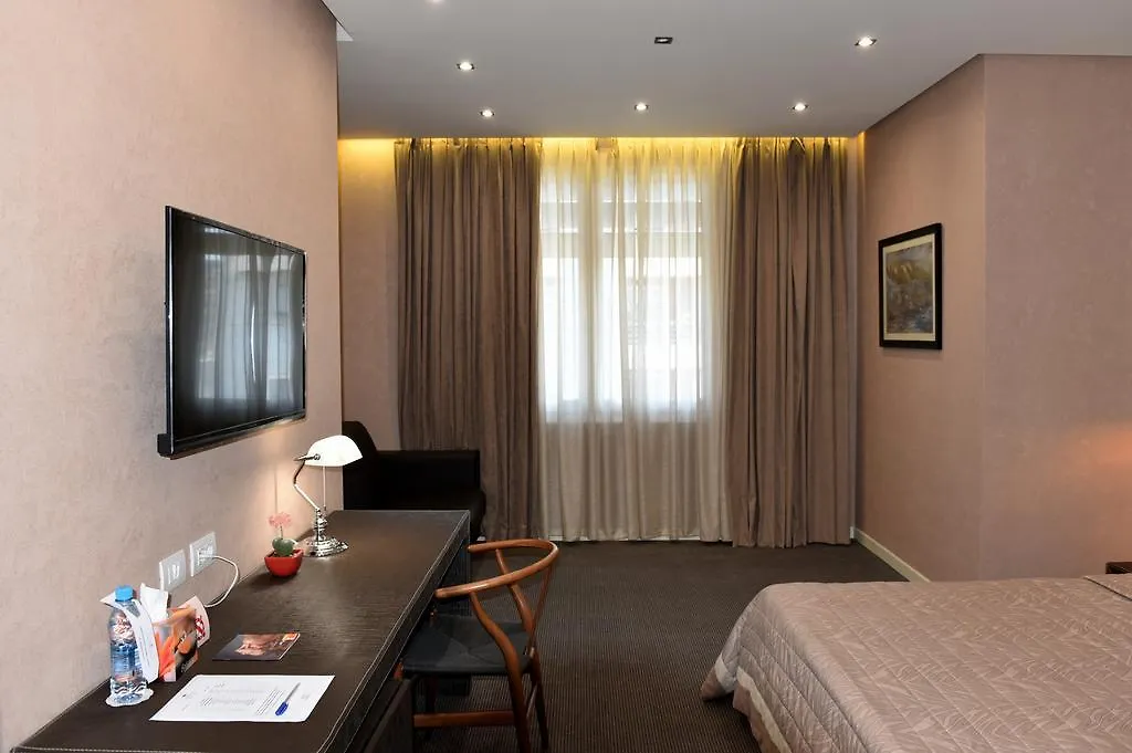 ****  La Boheme Hotel Tiran Arnavutluk